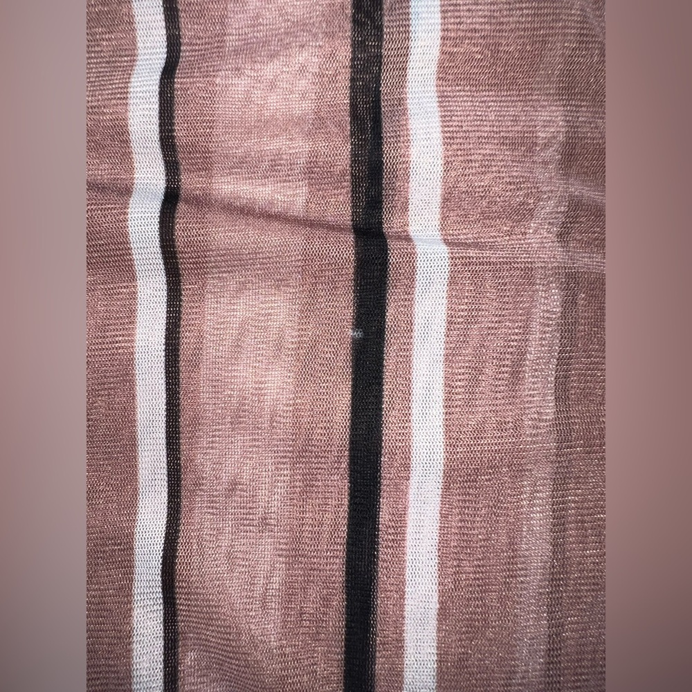 4/$10 Bundle Sale: EUC Sheer Striped Button Down Tie Waist Top - Picture 4 of 7